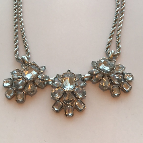 Banana Republic Statement Jewelled Necklace - Picture 2 of 8